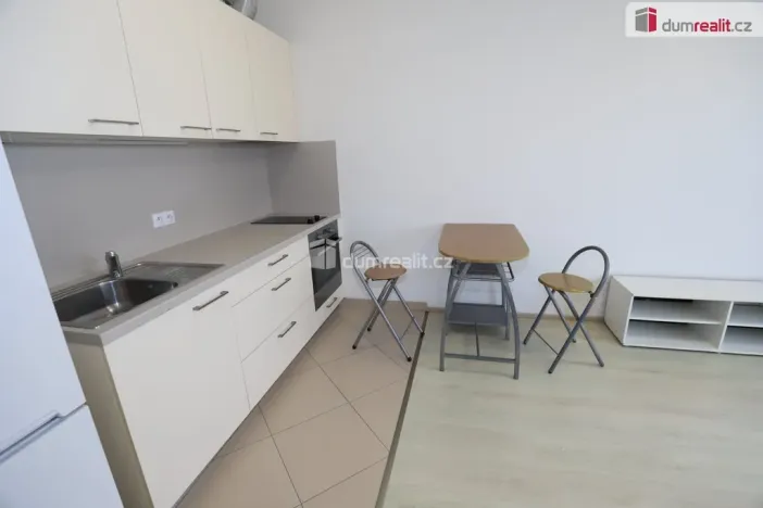 Prodej bytu 1+kk, Praha - Stodůlky, Toufarova, 38 m2