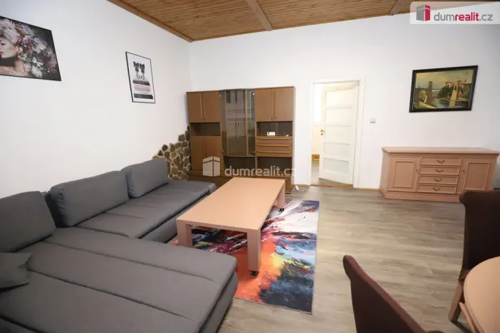 Pronájem bytu 2+1, Loket, Revoluční, 70 m2