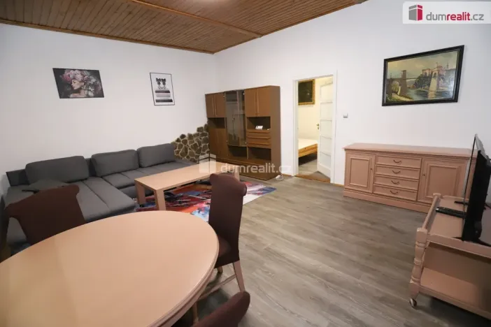 Pronájem bytu 2+1, Loket, Revoluční, 70 m2