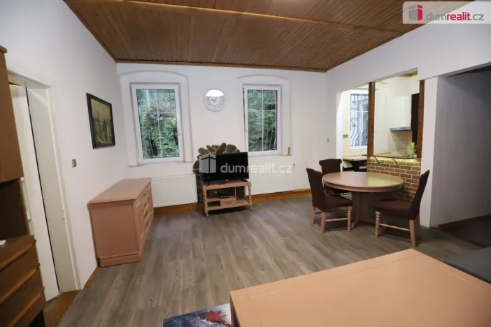 Pronájem bytu 2+1, Loket, Revoluční, 70 m2
