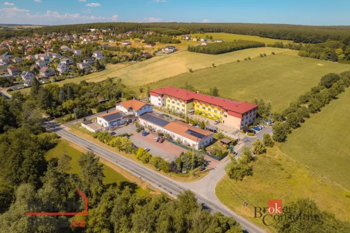 Pronájem bytu 3+kk, Trnová, 76 m2