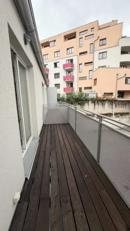 Pronájem bytu 1+kk, Praha - Strašnice, Strančická, 33 m2