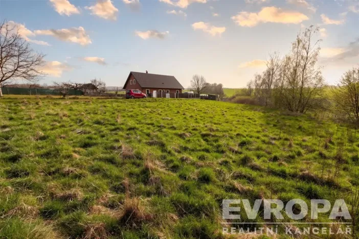 Prodej pozemku pro bydlení, Dubá, Požárníků, 1410 m2