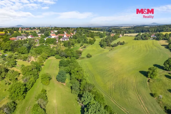 Prodej zahrady, Vysoká, 2180 m2
