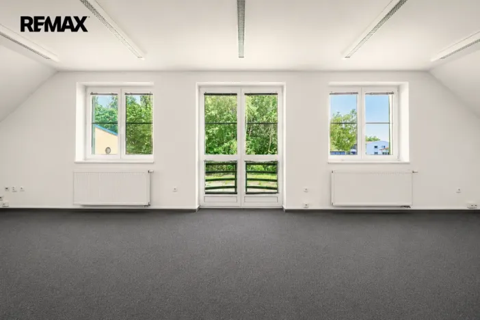 Prodej kanceláře, Hradec Králové - Slezské Předměstí, Vážní, 288 m2