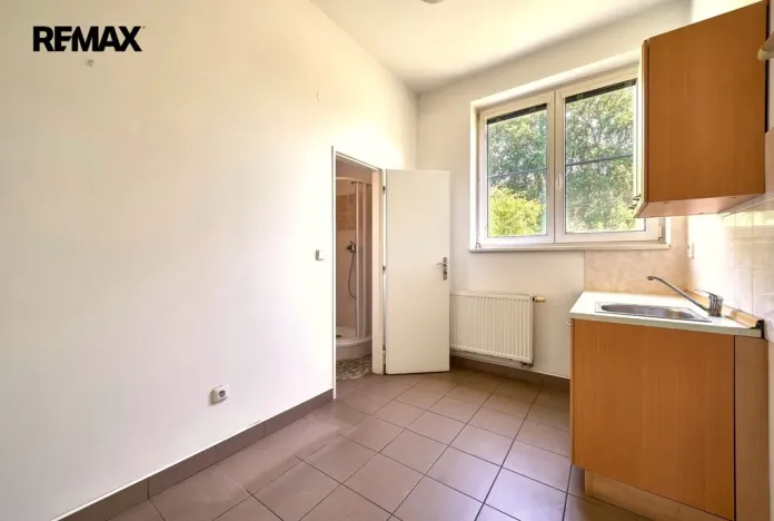 Prodej kanceláře, Hradec Králové - Slezské Předměstí, Vážní, 288 m2