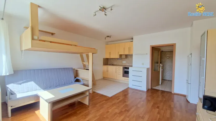 Pronájem bytu 1+kk, Praha - Horní Měcholupy, Boloňská, 41 m2