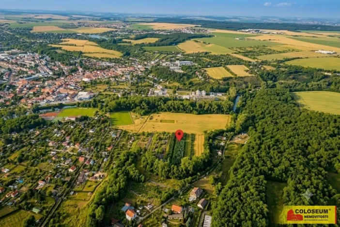 Prodej pole, Znojmo, 2970 m2