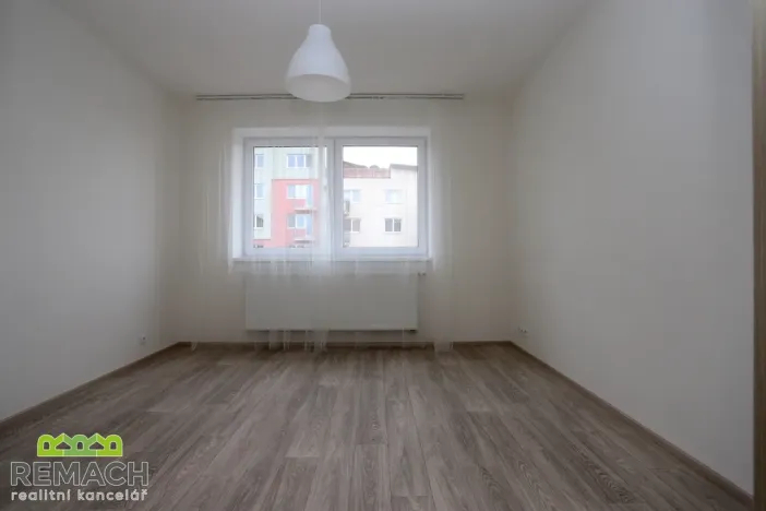 Pronájem bytu 2+kk, Uherské Hradiště - Sady, Jabloňová, 56 m2