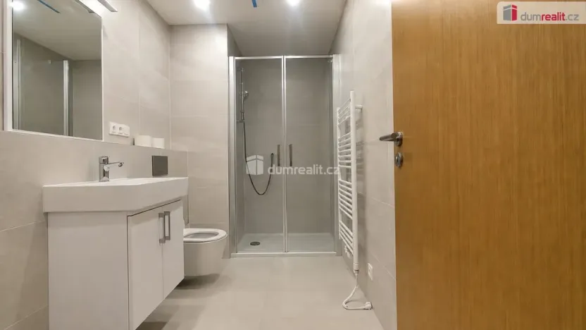 Pronájem bytu 2+kk, Praha - Nusle, Mužíkova, 44 m2