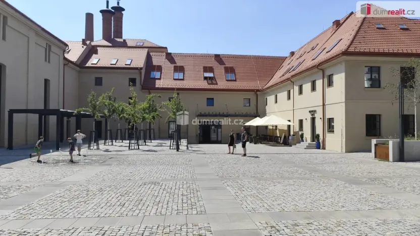 Pronájem bytu 2+kk, Praha - Nusle, Mužíkova, 44 m2