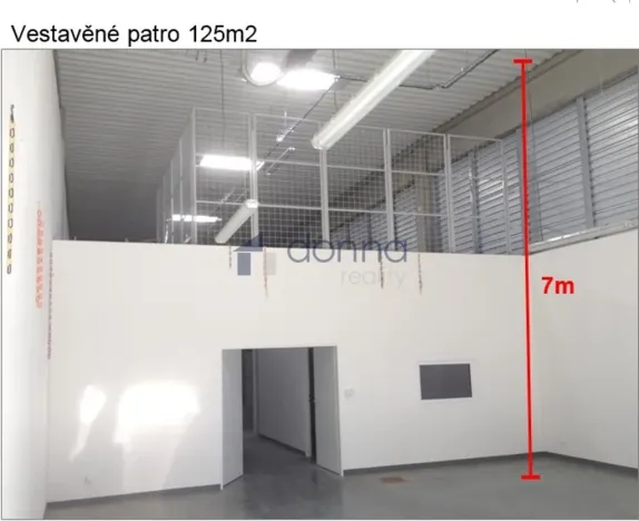Pronájem skladu, Praha, Tiskařská, 205 m2