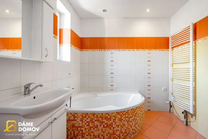 Prodej rodinného domu, Uherský Brod, 510 m2