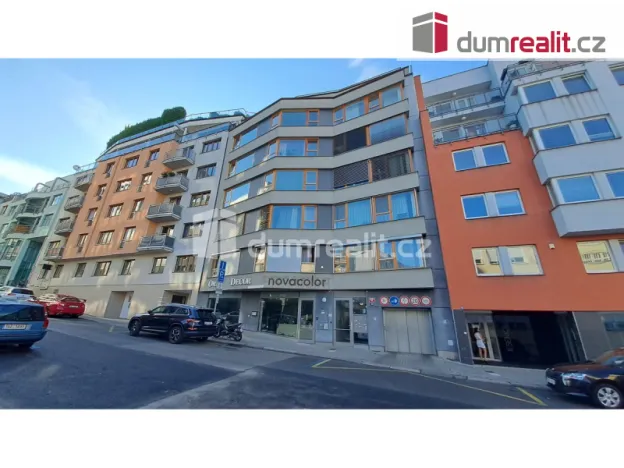 Pronájem bytu 2+kk, Praha - Žižkov, Jeseniova, 84 m2