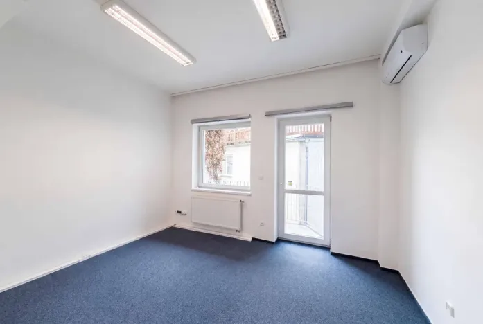 Pronájem kanceláře, Praha - Vysočany, Jandova, 209 m2
