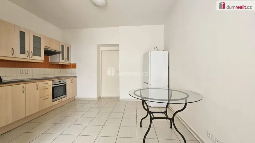 Pronájem bytu 1+1, Praha - Vinohrady, Italská, 65 m2