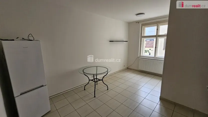 Pronájem bytu 1+1, Praha - Vinohrady, Italská, 65 m2