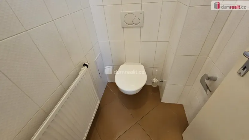 Pronájem bytu 1+1, Praha - Vinohrady, Italská, 65 m2