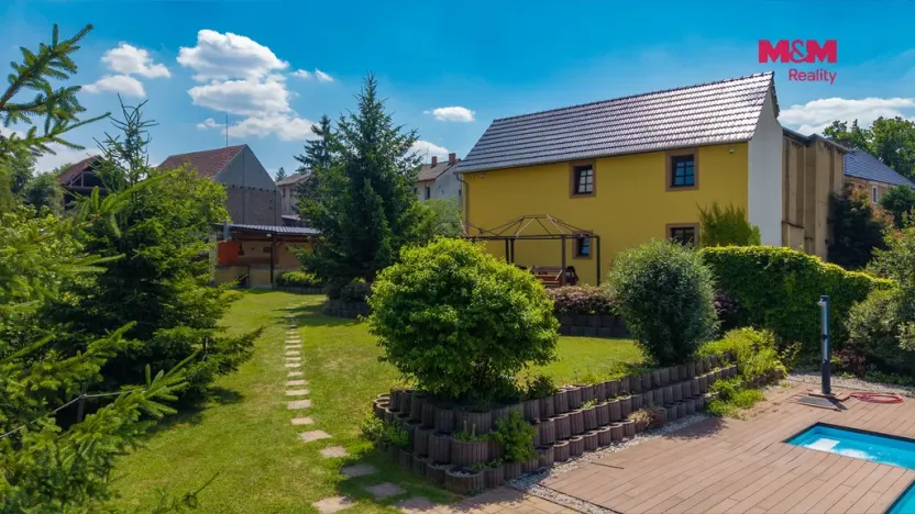 Prodej ubytování, Svojetín, 800 m2