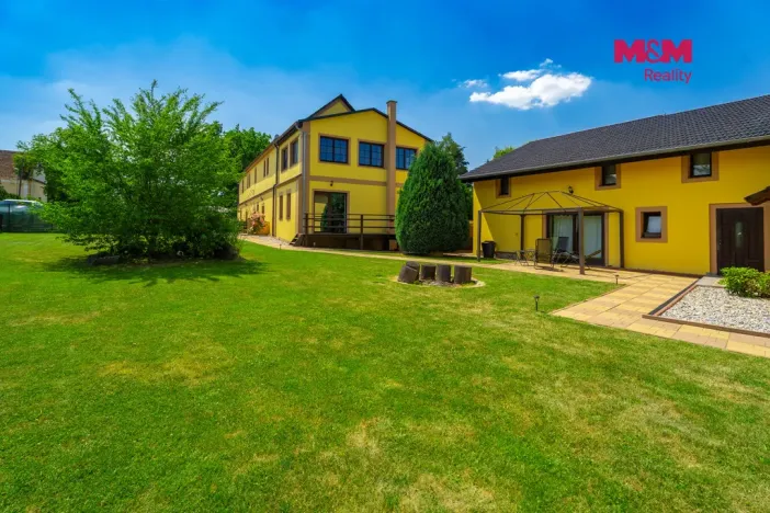 Prodej ubytování, Svojetín, 800 m2