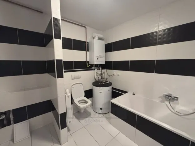 Pronájem bytu 2+1, České Budějovice - České Budějovice 3, Lipenská, 76 m2