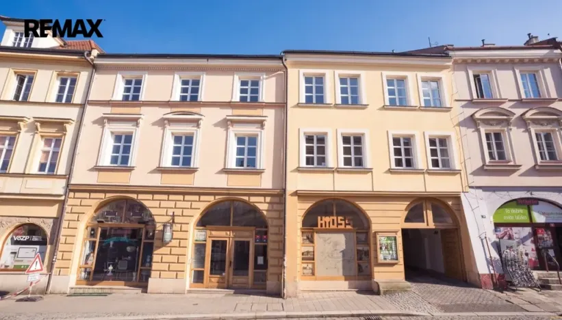 Pronájem kanceláře, Hradec Králové, Malé náměstí, 57 m2