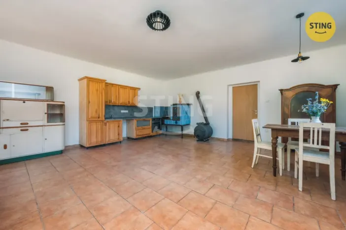 Prodej rodinného domu, Stará Paka - Roškopov, 272 m2