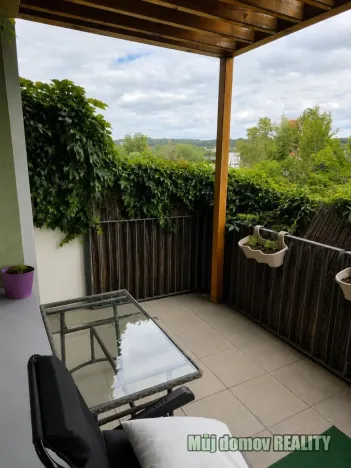 Pronájem bytu 2+kk, Praha - Hloubětín, Modrého, 72 m2