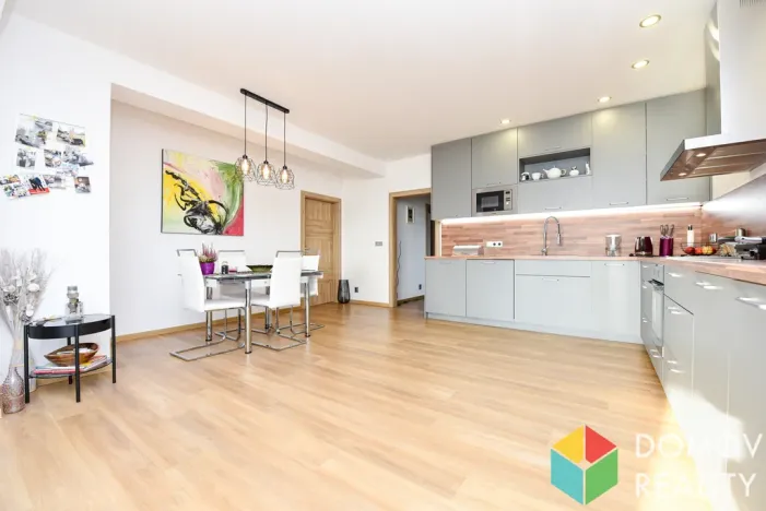 Pronájem bytu 3+kk, Beroun - Beroun-Město, Na Vinici, 110 m2
