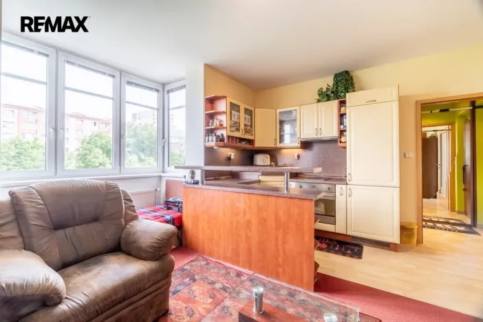 Prodej bytu 1+kk, Praha - Záběhlice, Mikanova, 26 m2