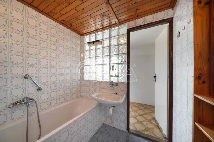Prodej rodinného domu, Kosoř, Dolejší, 225 m2