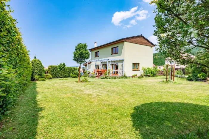 Prodej rodinného domu, Komárov, Sokolská, 132 m2