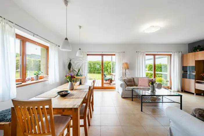 Prodej rodinného domu, Komárov, Sokolská, 132 m2