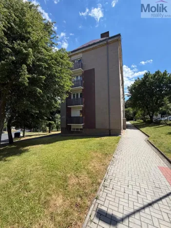 Prodej bytu 2+1, Meziboří, Okružní, 58 m2