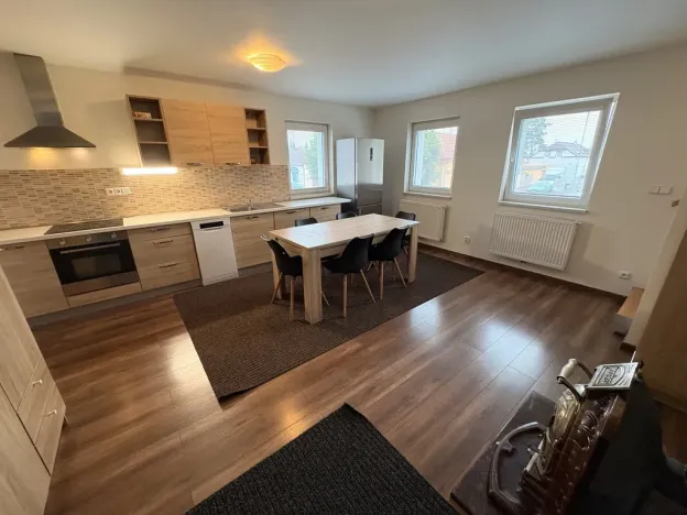 Pronájem bytu 4+kk, Praha - Libuš, Libušská, 133 m2