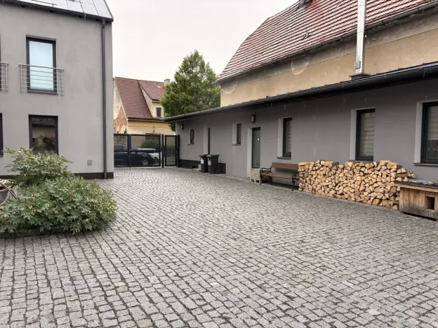Pronájem bytu 4+kk, Praha - Libuš, Libušská, 133 m2