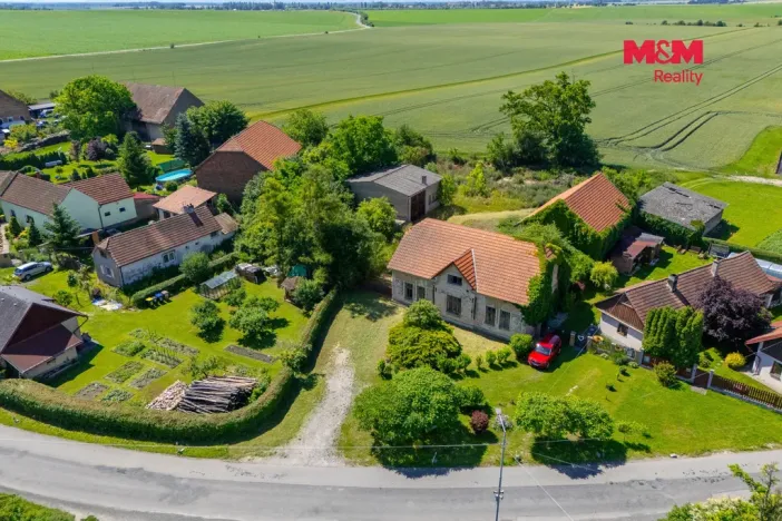 Prodej zemědělské usedlosti, Křinec - Mečíř, 742 m2