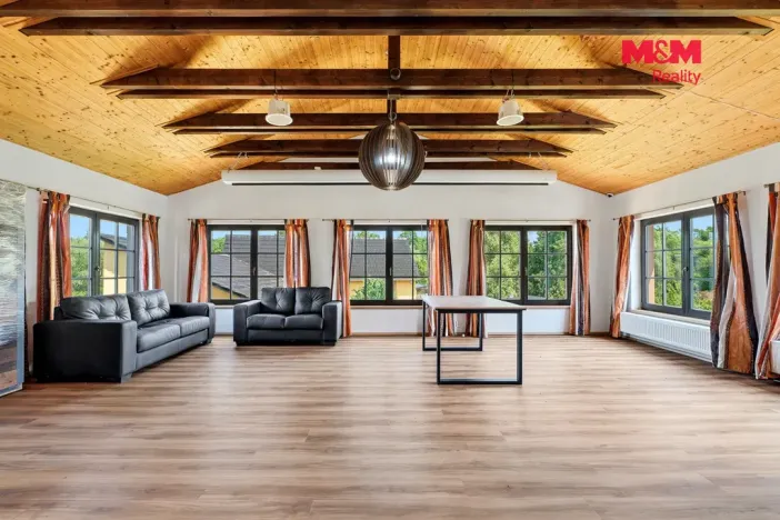 Prodej rodinného domu, Svojetín, 800 m2