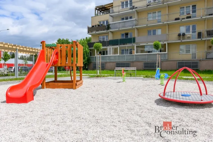 Pronájem bytu 2+kk, Plzeň - Jižní Předměstí, Železná, 60 m2