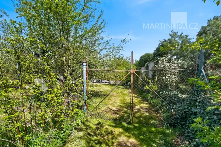 Prodej pozemku pro bydlení, Kamenný Přívoz - Hostěradice, 1210 m2