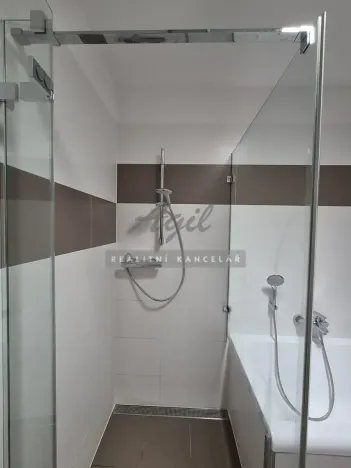 Prodej rodinného domu, Hostěnice, 142 m2