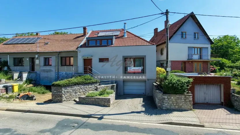 Prodej rodinného domu, Hostěnice, 142 m2
