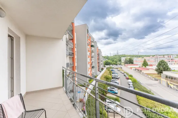 Prodej bytu 1+kk, Praha - Hloubětín, Nademlejnská, 38 m2