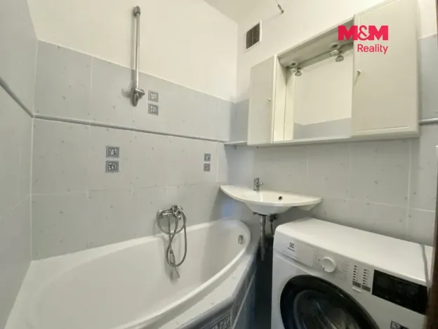 Pronájem bytu 3+1, Litovel, Gemerská, 70 m2