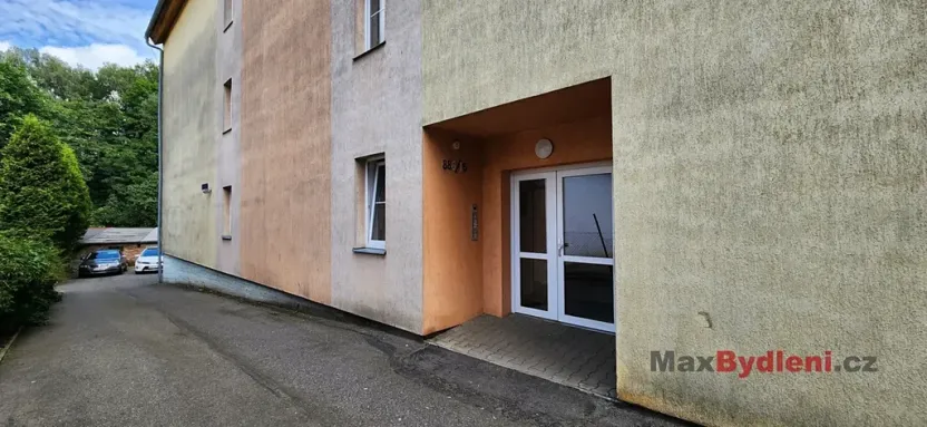 Pronájem bytu 1+kk, Liberec, Hanychovská, 47 m2