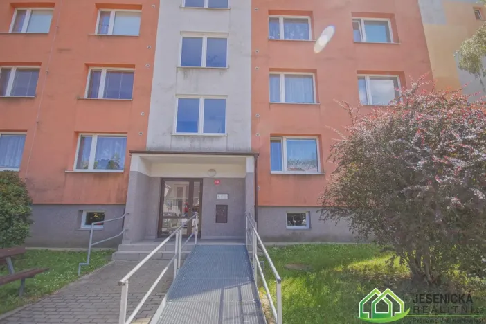 Prodej bytu 4+1, Jeseník, Lipovská, 70 m2