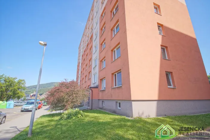 Prodej bytu 4+1, Jeseník, Lipovská, 70 m2