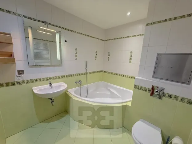 Pronájem bytu 2+kk, Praha - Pitkovice, Křemenáčová, 49 m2
