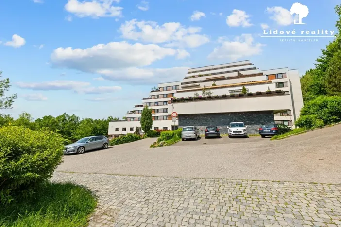 Prodej ordinace, Rožnov pod Radhoštěm, Lesní, 274 m2
