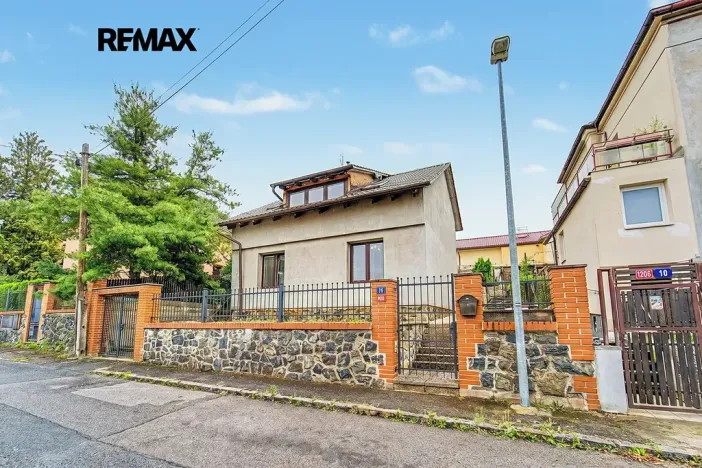 Prodej pozemku pro bydlení, Praha - Modřany, Ke Spofě, 377 m2